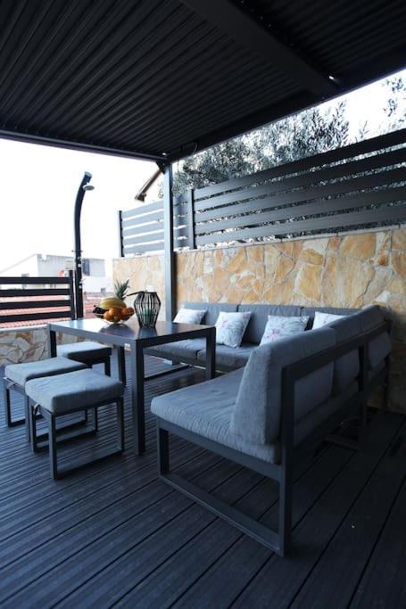 Luxury Villa Lana Apt, Seaview Terrace, Large Outdoor Space, Bbq Трогир Экстерьер фото
